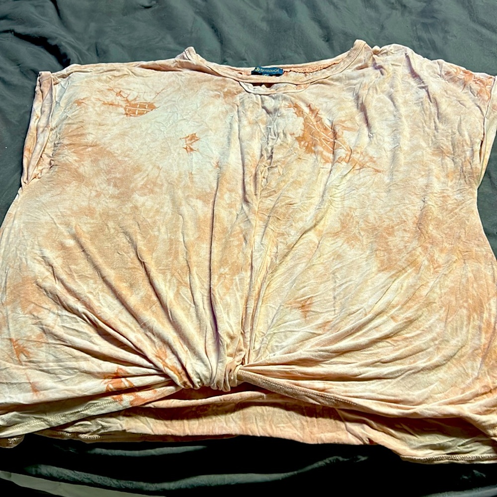 Women’s XL top